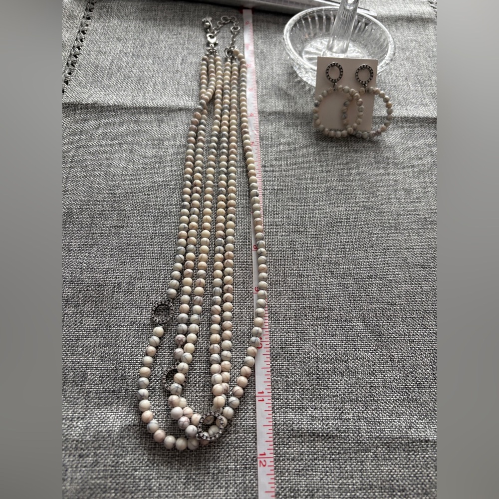 Cabi Adventure Cream Beaded Necklace and Earrings Set MAKE ME AN OFFER!